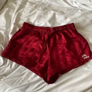 Res Satin Gilly Hicks sleep shorts